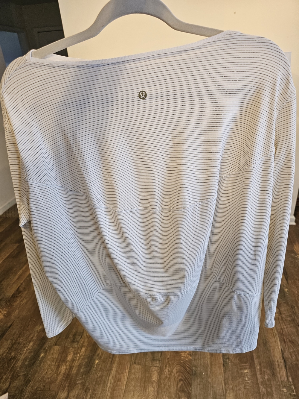 the Lululemon Back in Action Long Sleeve Shirt *Shine in Shine Stripe White Gold